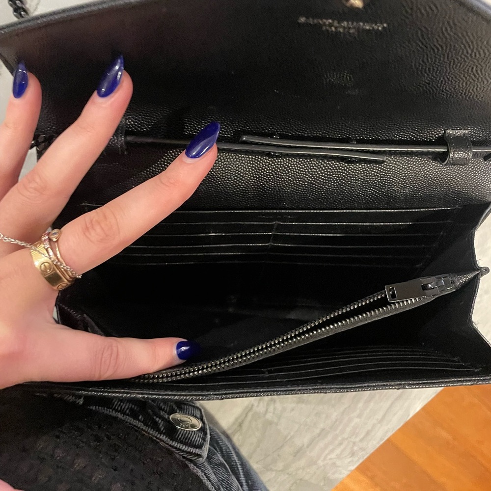 YSL black on black envelope handbag - Picture 7 of 13